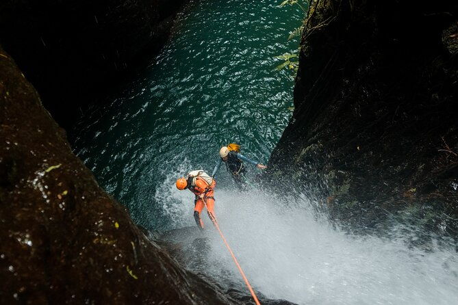 Intermediate canyoning trip in Bali "Aling Canyon" - What’s Included and What’s Not