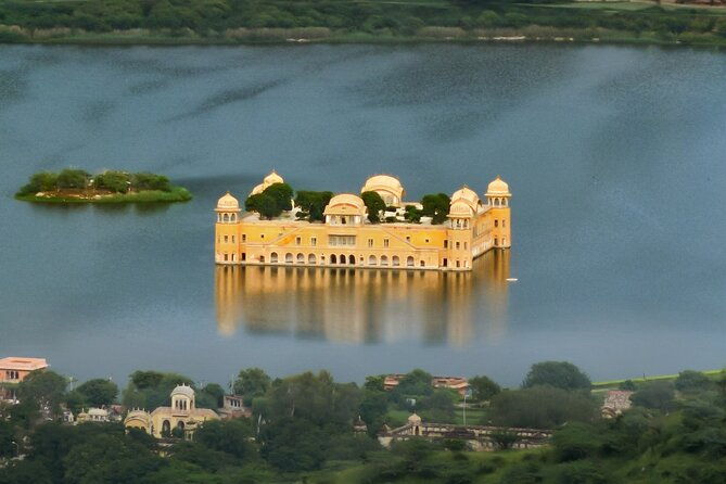 Jaipur Pink City Private Day Trip from Delhi with transfer - Amber Fort: The Magnificent Hilltop Fortress