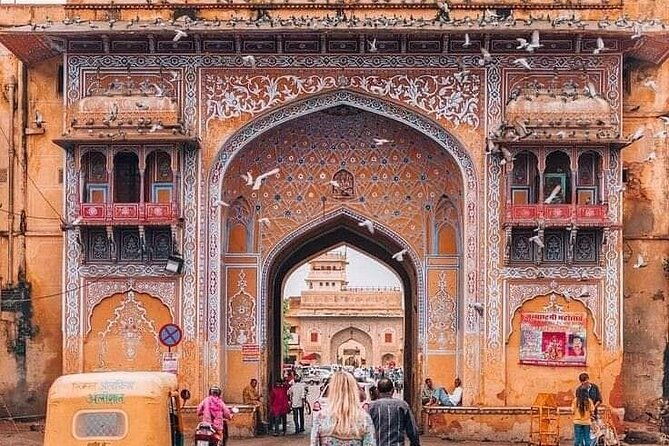 Jaipur Private Full-Day Sightseeing Tour By Car - What’s Included and What’s Not