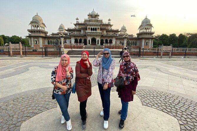 Jaipur Private Full-Day Sightseeing Tour by Tuk-Tuk with Pickup - Detailed Breakdown of the Itinerary