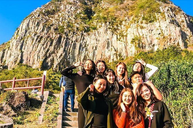 Jeju Island Private Half day Transport : South / West - Who Is This Tour Best Suited For?
