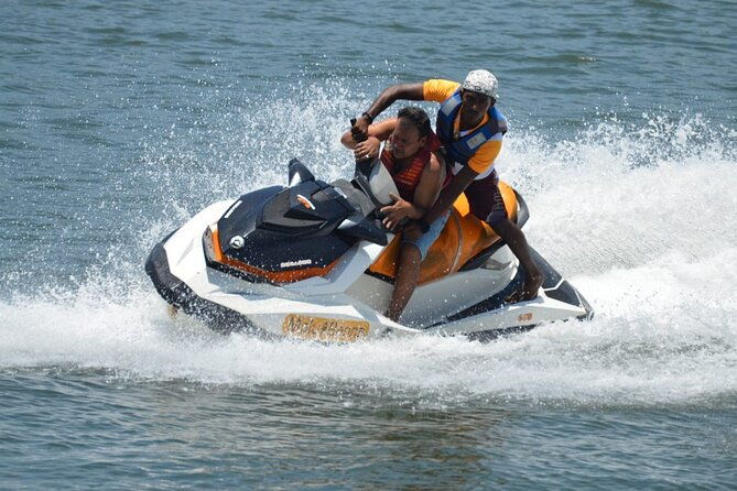 Jet Skiing in Bentota - Practical Tips for Your Jet Ski Ride