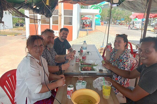 Kampot/Cambodia pepper farm . Cave. lake. Kep Crab market & more. - Practical Details and Value