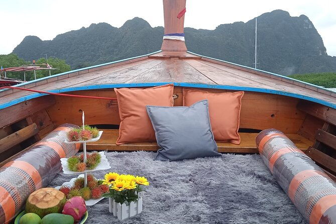 Koh Hong lagoon, Pakbia, Lading Islands by Longtail. - How Does the Itinerary Unfold?