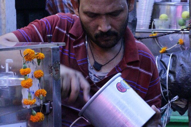 Kolkata Midtown Madness- A Street Food & Nightlife Tour - A Deep Dive into the Tour Experience