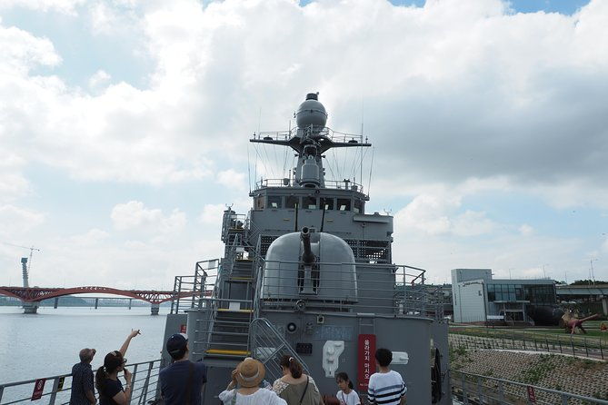 Korea History Tour: Korea Begins - Authentic Experience with a Knowledgeable Guide