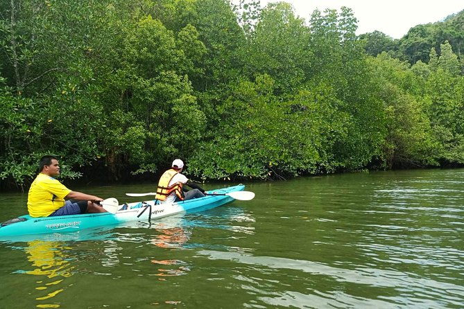 Krabi: Kayaking Tour at Ban Bor Thor Ancient Cave & Mangroves - What It Feels Like to Be There