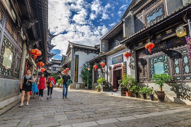 Kunming Private Day Tour to Dali City Highlights by Bullet Train - Who is This Tour Best For?  