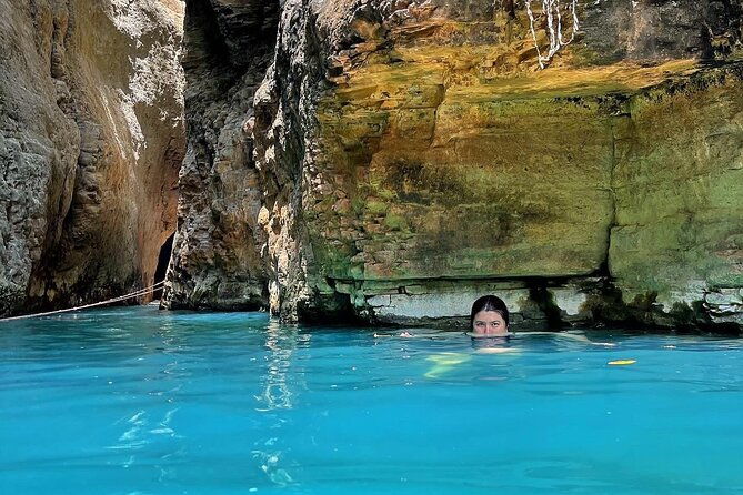 La Leona Waterfall Guided Tour+Transportation - What to Expect on the La Leona Waterfall Tour