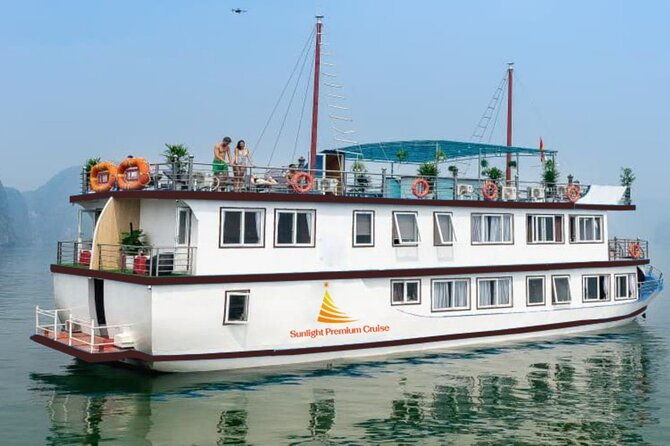 Lan Ha Bay Boutique Cruise 2D/1N: Kayaking, Swimming at the pristine places - An In-Depth Review of the Lan Ha Bay Boutique Cruise