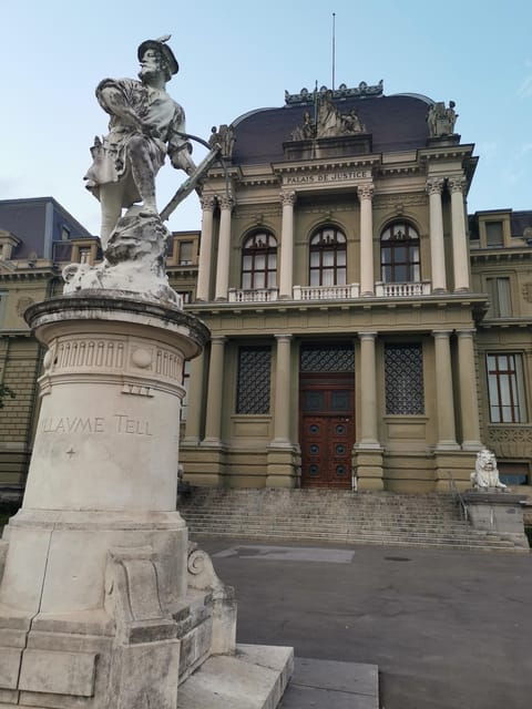 Lausanne: Old Town Guided Walking Tour - A Closer Look at the Itinerary and Experience
