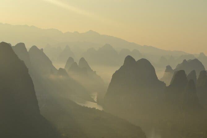 Li River Xingping Yulong River Xianggong Hill Light Show Tour - Detailed Breakdown of the Itinerary