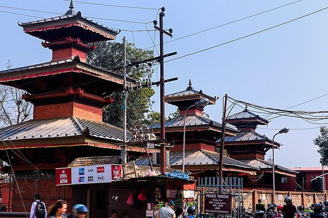 Local Bazaar Walking Tour in Kathmandu with Professional Guide - Exploring Kathmandu Durbar Square