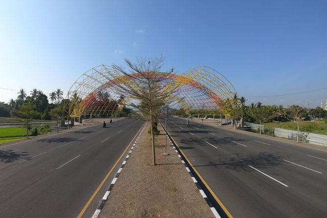 Lombok City Tour combination With Temple Tour - Authentic Experiences and Practical Details