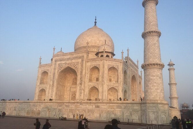 Luxury Golden Triangle Taj Mahal, New Delhi & Jaipur - Super Deluxe Tours - Ranthambore Safari and Chittorgarh’s Forts