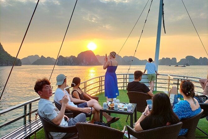 Luxury Halong Day Tour From Hanoi - A Feast for the Senses: Lunch and Activities