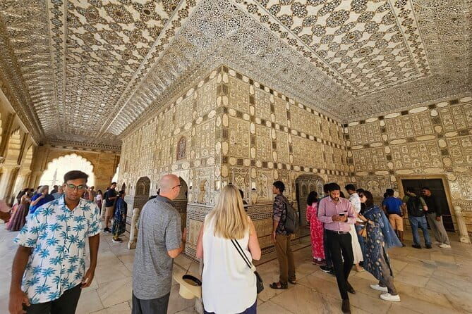 Luxury Private Full Day Jaipur City Tour with Pick-Up & Drop. - Transport and Guide Experience