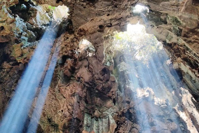 Marble mountain, Am Phu cave and Monkey mountains group tour - Who Would Love This Experience?