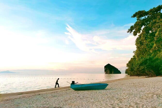 Maya Bay Phi Phi Island Snorkeling Day Tour with lunch - Phuket - Breakdown of the Itinerary