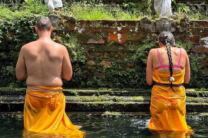 Melukat Ceremony and Temple Tour at Gunung Kawi Sebatu Temple - Why the full package is worth it