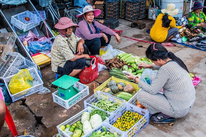 Morning Cooking Class and Market Tour in Siem Reap - Transport, Timing, and Group Size: Why They Matter