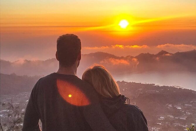 Mount Batur Sunrise Trekking with Best Local Guide - What Makes This Tour Stand Out?