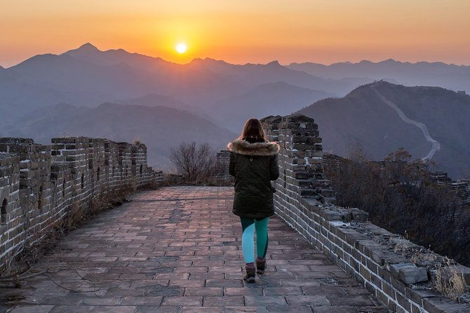 Mutianyu and Huanghuacheng Great Wall Sunset Walking Tour - What Makes This Tour Stand Out