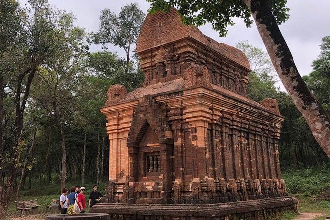 My Son Sunset Trip with Banh Mi and Cruise from Hoi An/ Da Nang - Who Will Love This Tour?