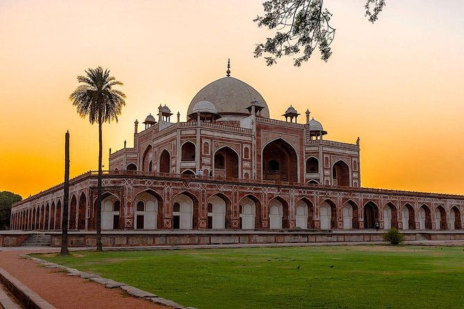 New Delhi and Old Delhi Private Tour 4-8 Hours - Customizable - What Sets This Tour Apart