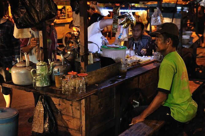 Night Walking Tour-Malioboro street food with guide at Yogyakarta - Final Thoughts: Who Is This Tour Best For?