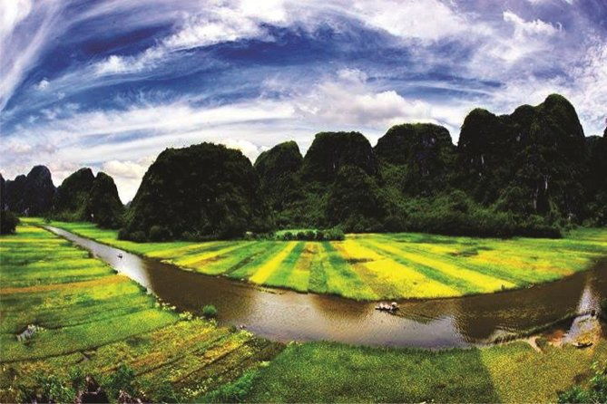 Ninh Binh and Ancient Hoa Lu Temples Tour from Hanoi - Analyzing the Value and Practicality