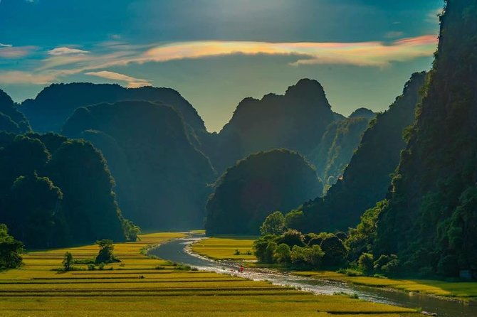 NINH BINH MEMORABLE DAY: Hoa Lu, Mua Cave, boat trip Tam Coc, Trang An optional - Who Is This Tour Best For?