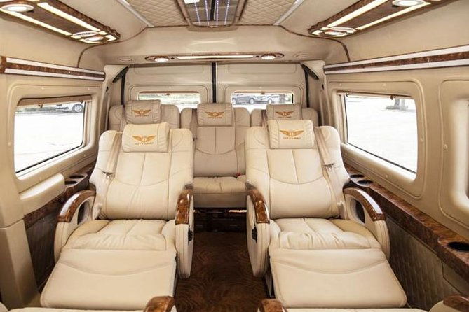 Noi Bai Airport See-Off by Limousine Vans (From Hotel to Airport) - Who Is It Best Suited For?