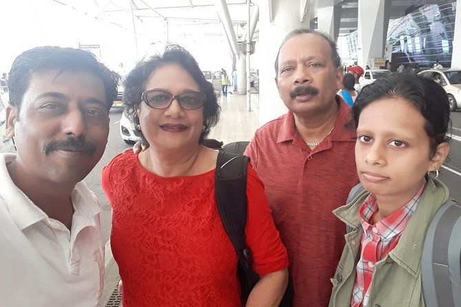 Old Delhi Short Trip with Lunch Entrance Fess Guide - Authentic Experiences and Insider Tips