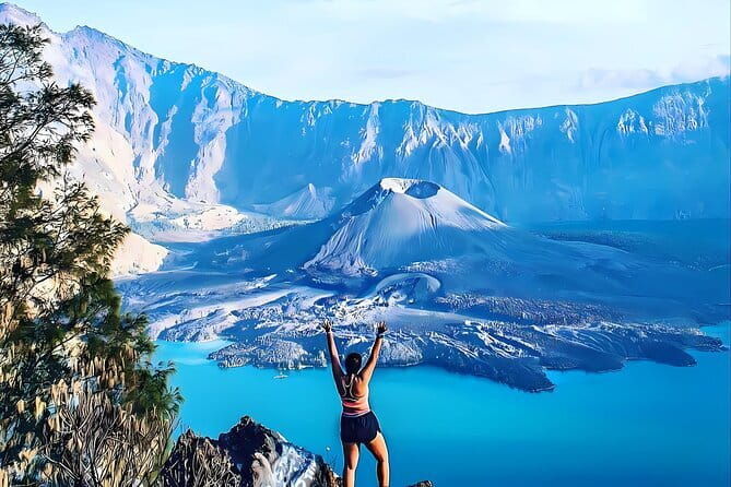 One Day Trek to Mount Rinjani - The Experience: Authenticity and Challenges