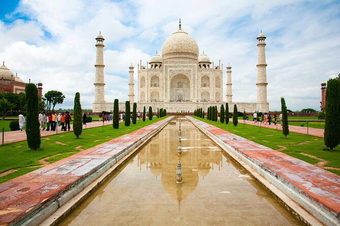 Overnight Agra/Taj Mahal Tour & Fatehpur Sikri Tour - A Closer Look at the Itinerary