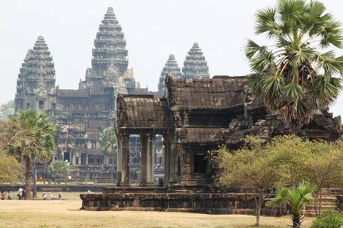 Personalised Angkor Wat Day Tour by an Air-conditioned Car - Who Is This Tour Best For?