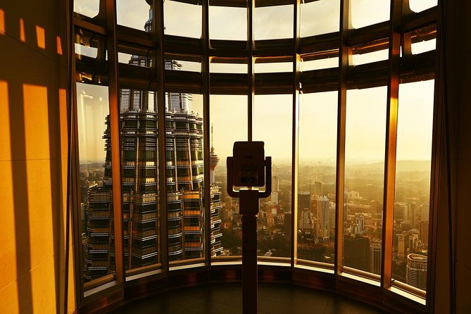 Petronas Twin Towers Skybridge and Kuala Lumpur City Tour - Exploring the Itinerary