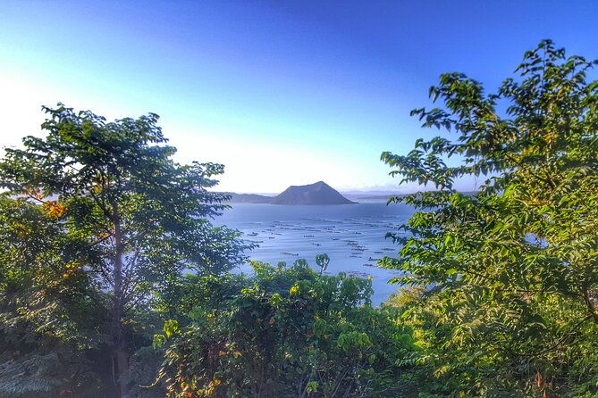 Philippines Intro 3 days 2 nights Tour Best of Manila and Beyond - Day 1: Manila and Tagaytay - History and Countryside  
