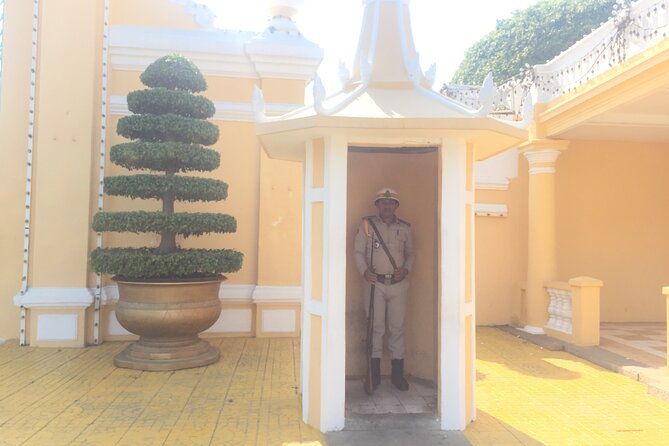 Phnom Penh killing field Private Tour - Practical Details and Logistics
