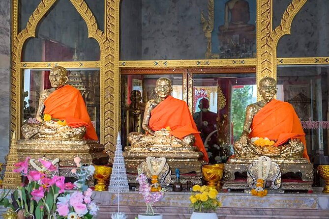 Phuket: Wat Chalong, Karon Viewpoint and old Town Guided Tour - Transport and Group Size