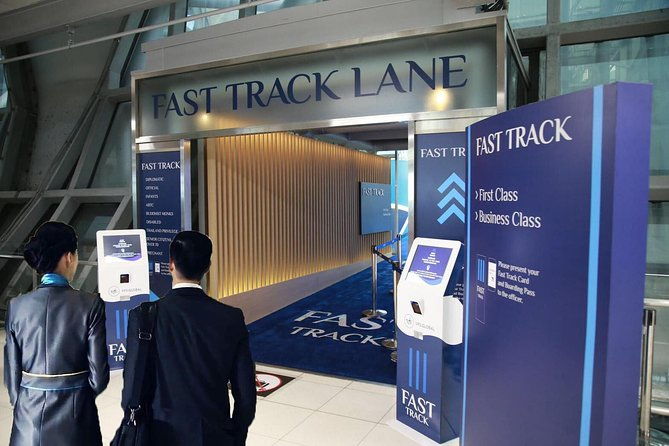 Priority Fast Track Entry at Bangkok Airport with Guide - Practical Considerations