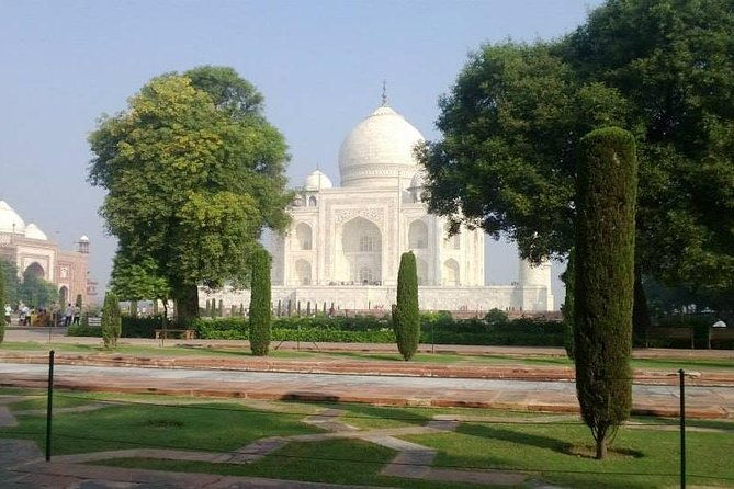 Private Agra Local Sightseeing Tour - Detailed Breakdown of the Itinerary