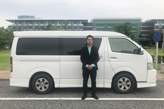 Private Airport Transfer: Bangkok to/from Pattaya Free Motorway - Vehicles and Comfort