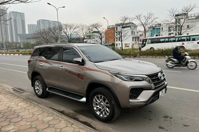 Private Car from Da Nang to Hue - What Can You Expect During the Journey?