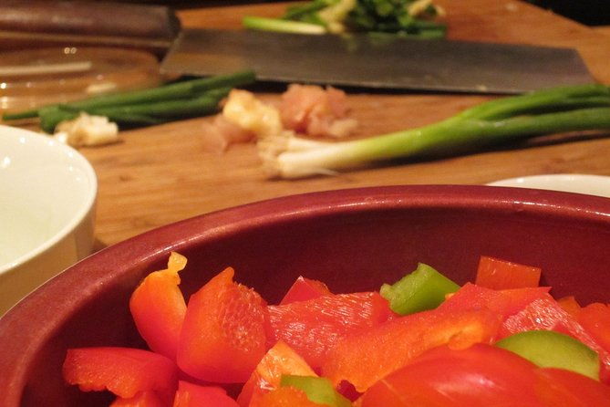 Private Chinese Wok Cooking Class in Shanghai - What to Expect During the Class