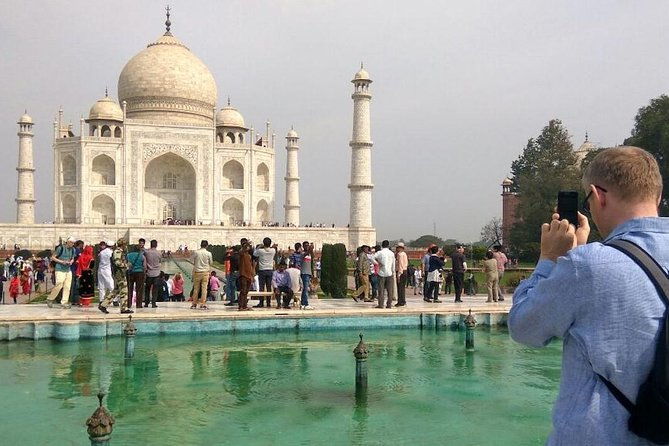 Private day tour from Delhi to Taj Mahal and Agra Fort with guide - The Itinerary: What to Expect