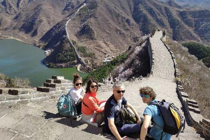 Private Day Trip to Huanghuacheng Great Wall with Meal - Itinerary Breakdown: What to Expect