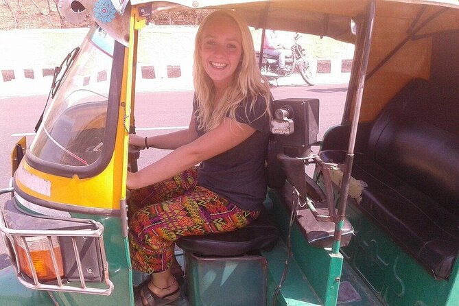 Private Full-Day Jaipur Sightseeing Tour by Tuk-Tuk - A Deep Dive into the Itinerary
