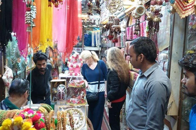 Private Full - Day Shopping Tour in Delhi - An In-Depth Look at the Delhi Shopping Adventure